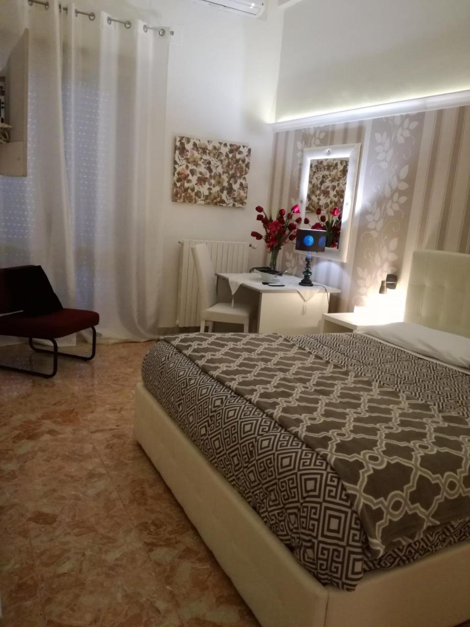 B&B Abatjour - Ambiente Sanificato - Test Antilegionella Assolto Фоджа Екстериор снимка