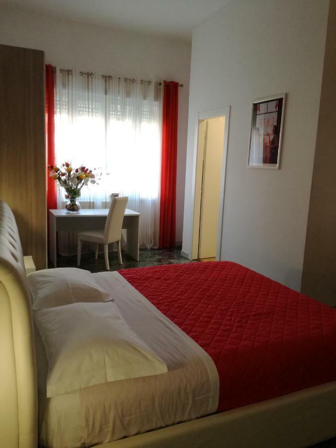 B&B Abatjour - Ambiente Sanificato - Test Antilegionella Assolto Фоджа Екстериор снимка
